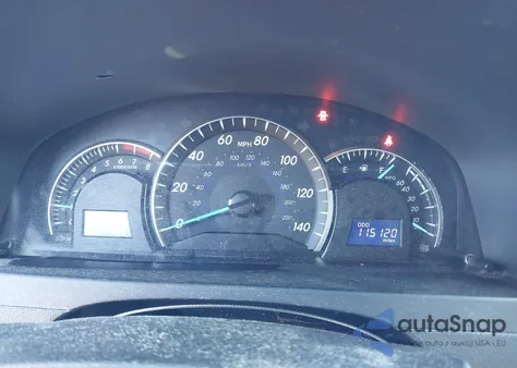 2014 Toyota Camry Xle V6 z USA, uszkodzony, nr VIN 4T1BK1FK7EU539681